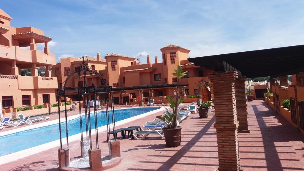 Royal Suites Marbella Benahavis Bagian luar foto