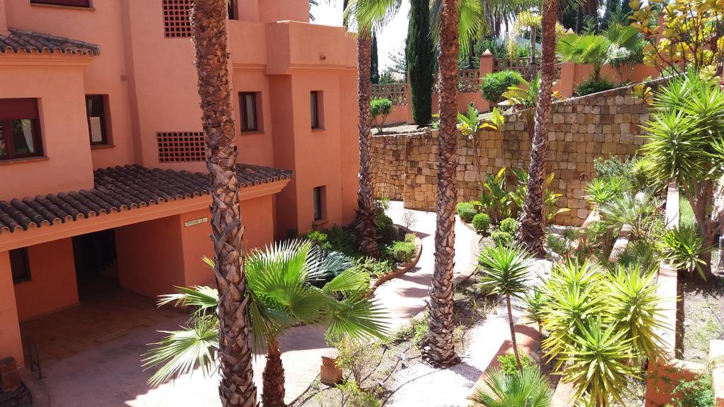 Royal Suites Marbella Benahavis Bagian luar foto