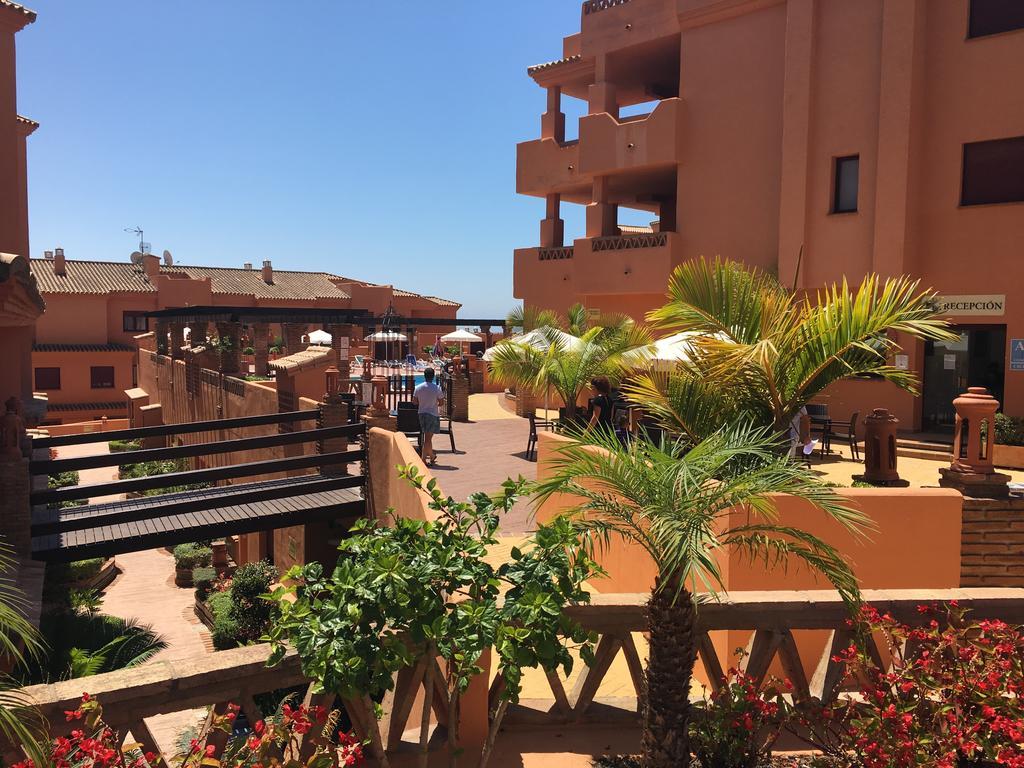 Royal Suites Marbella Benahavis Bagian luar foto