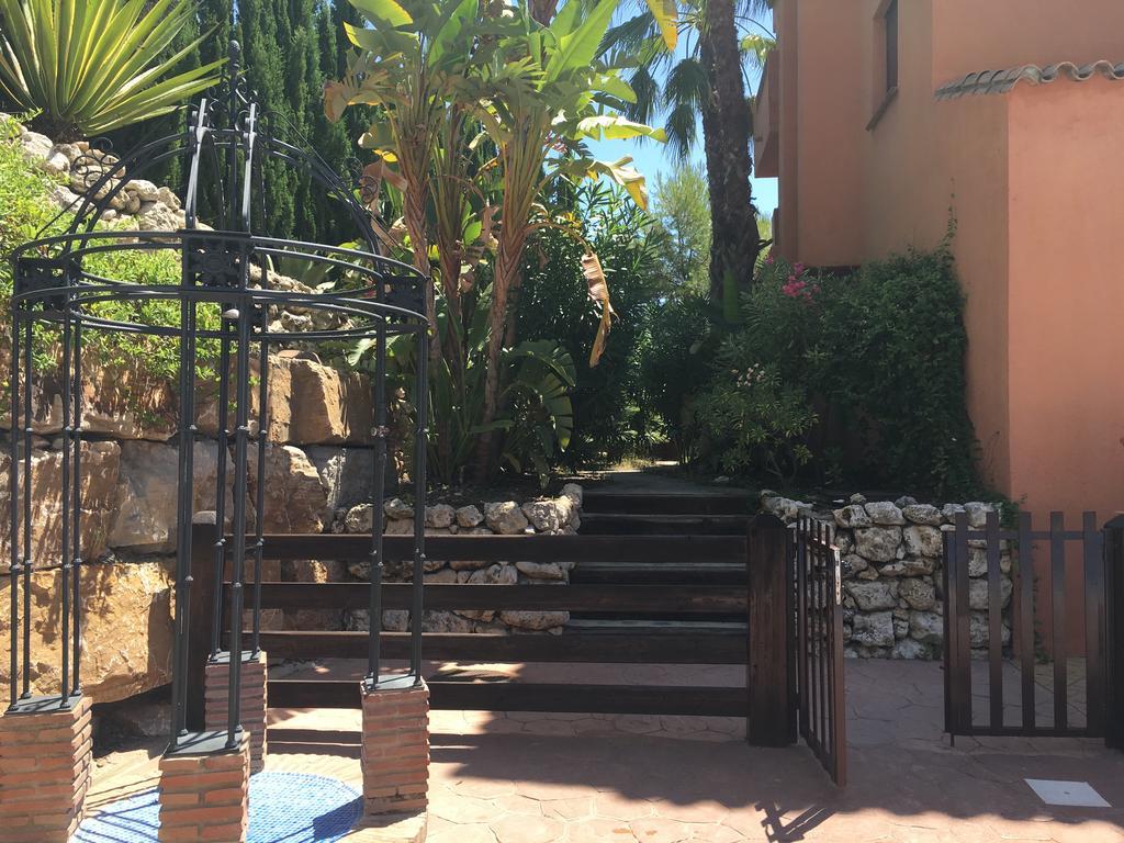 Royal Suites Marbella Benahavis Bagian luar foto