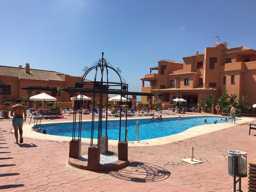 Royal Suites Marbella Benahavis Bagian luar foto