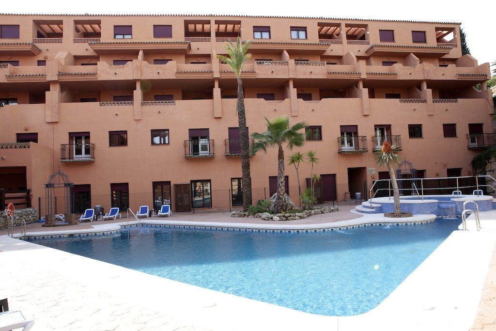 Royal Suites Marbella Benahavis Bagian luar foto