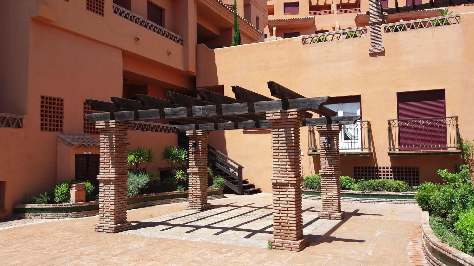 Royal Suites Marbella Benahavis Bagian luar foto
