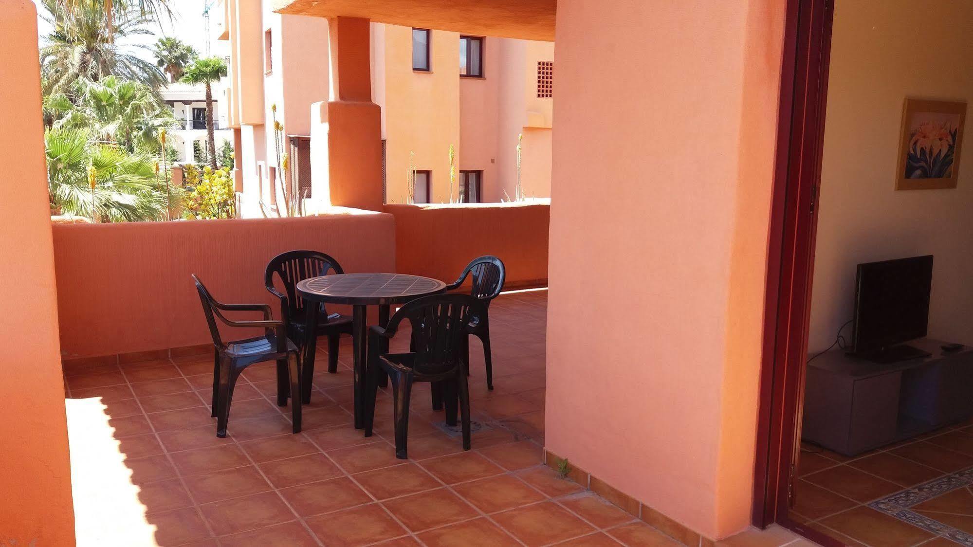 Royal Suites Marbella Benahavis Bagian luar foto