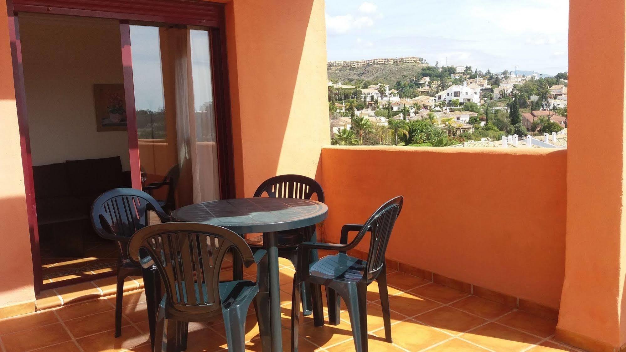 Royal Suites Marbella Benahavis Bagian luar foto